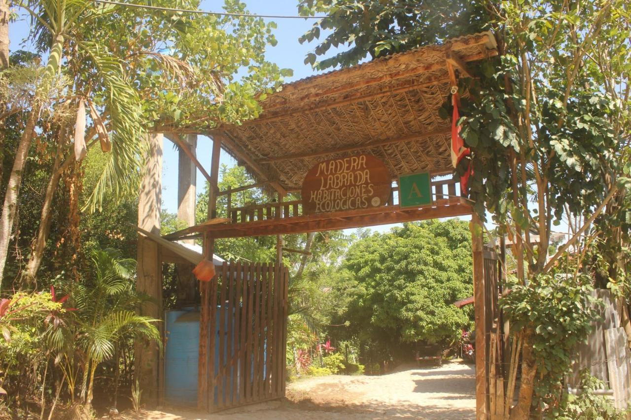 Madera Labrada Lodge Ecologico Tarapoto Exterior foto